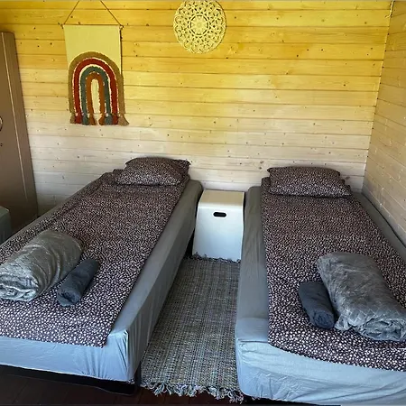 Hede Suvemajad/summer Laagriplats Parnu