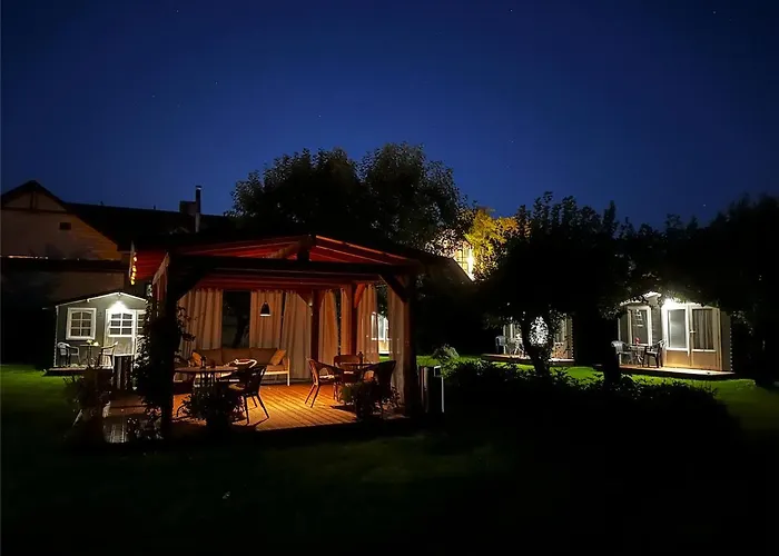 Hede Suvemajad/summer Kemping Parnawa